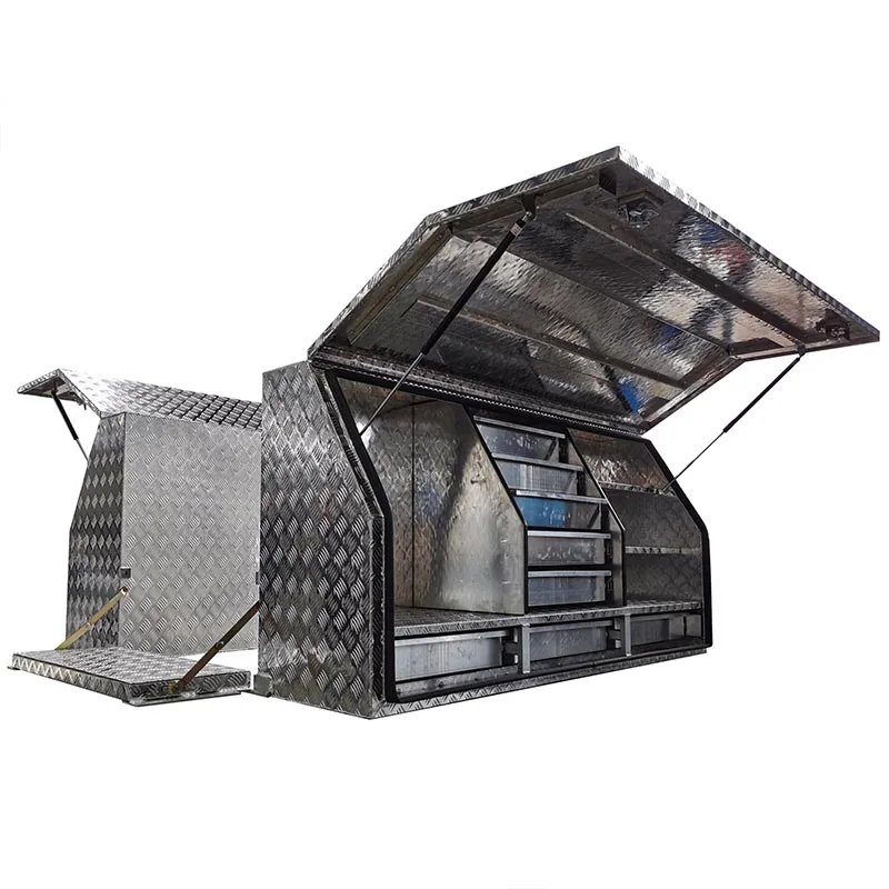 Ящик для инструментов «Крыло чайки»